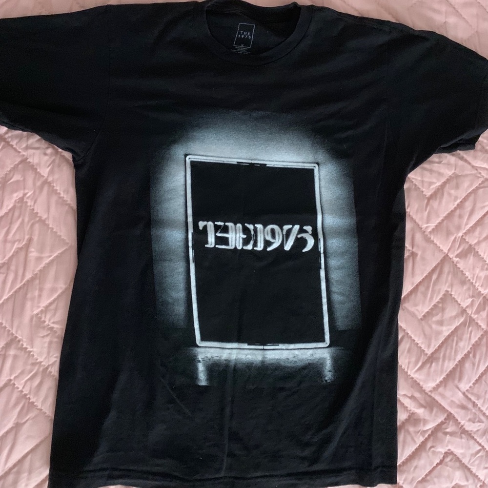 the 1975 tour shirt